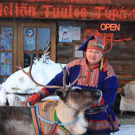 Bed and Breakfast Neljaen Tuulen Tupa Кааманен Экстерьер фото